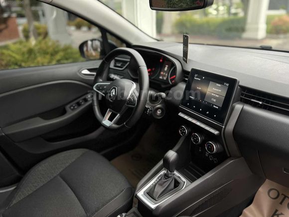 41 BİN KM HATASIZ OTOMATİK LANSMAN RENK CLİO TOUCH