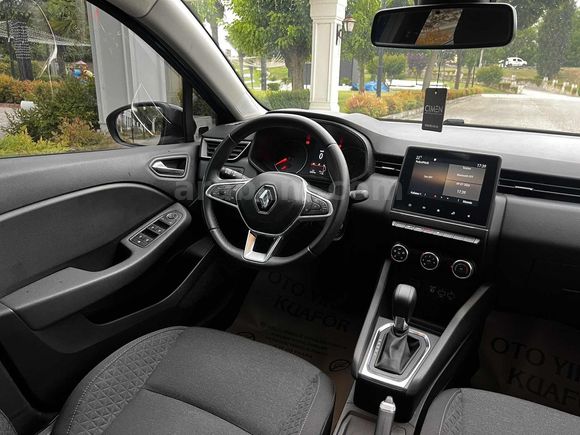 41 BİN KM HATASIZ OTOMATİK LANSMAN RENK CLİO TOUCH