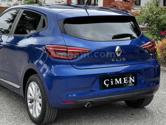 41 BİN KM HATASIZ OTOMATİK LANSMAN RENK CLİO TOUCH