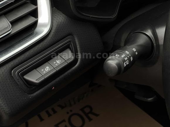 41 BİN KM HATASIZ OTOMATİK LANSMAN RENK CLİO TOUCH