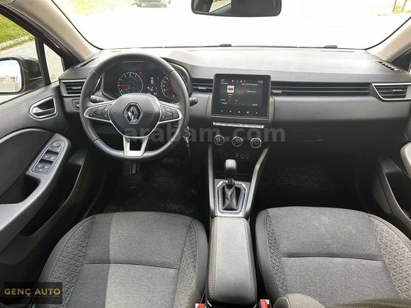GENÇ AUTO'DAN HATASIZ BOYASIZ CLİO 0.68 KREDİ İMKANI İLE
