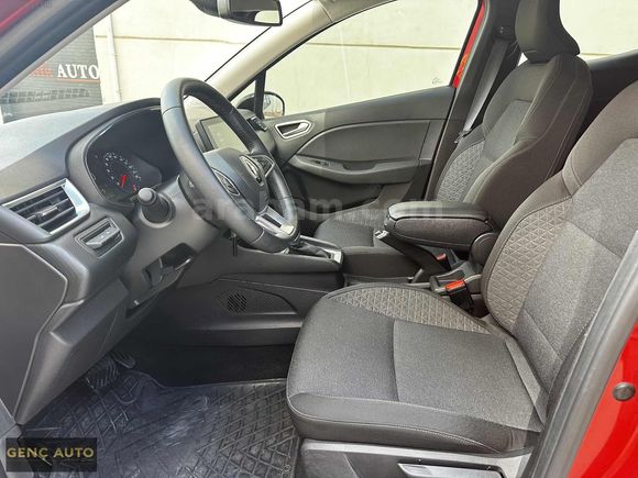GENÇ AUTO'DAN HATASIZ BOYASIZ CLİO 0.68 KREDİ İMKANI İLE