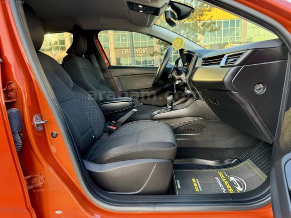 2020 Clio 1.0 TCe Touch 30BİN KM HATASIZ BOYASIZ EKSTRALI