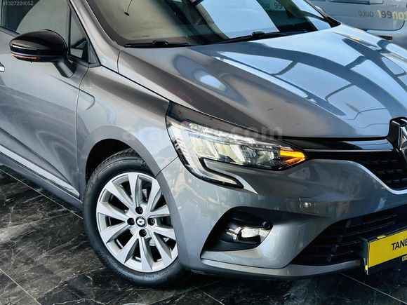 TANEER AUTO'DAN 2023 RENAULT CLIO TOUCH 46.000 KM'DE HATASIZ