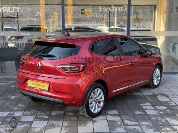 NUHOĞLU AUTO'DAN | 2023 ÇİFT PARK SENSÖRÜ,SİS FARI,GERİ GÖRÜŞ...