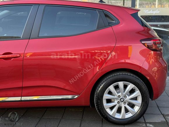 NUHOĞLU AUTO'DAN | 2023 ÇİFT PARK SENSÖRÜ,SİS FARI,GERİ GÖRÜŞ...