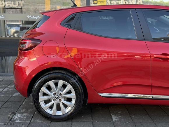 NUHOĞLU AUTO'DAN | 2023 ÇİFT PARK SENSÖRÜ,SİS FARI,GERİ GÖRÜŞ...