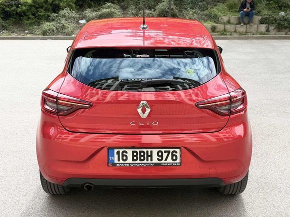 HATASIZ BOYASIZ 47 BİN KM DE TOUCH PAKET CLIO