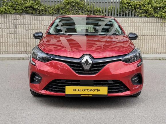 HATASIZ BOYASIZ 47 BİN KM DE TOUCH PAKET CLIO