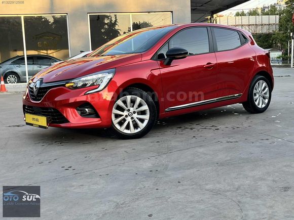 ORJİNAL BOYASIZ 2023 RENAULT CLİO5 1.0 Tce TOUCH GÖRÜŞ PAKETLİ