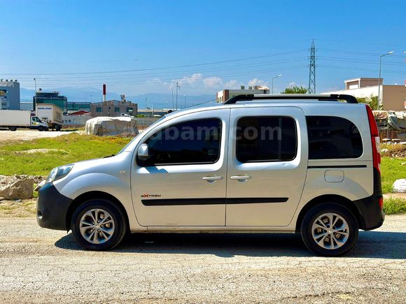 Sahibinden Renault Kangoo Multix 1.5 dCi Extreme 2015 Model