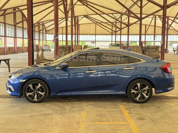 HATASIZ BOYASIZ 
Honda Civic Executive 2019 Model 