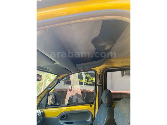 Sahibinden Renault Kangoo 1.9 D 2000 Model 