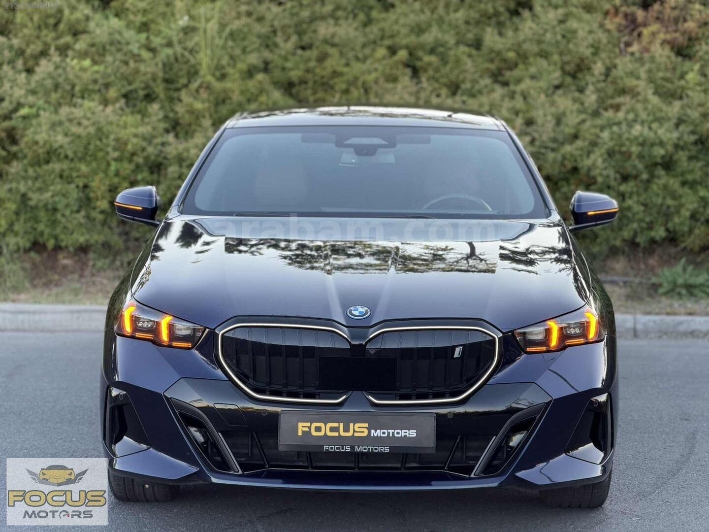 Galeriden BMW i Serisi i5 eDrive 40 M Sport 2023 Model İstanbul 40.000 km Mavi 2