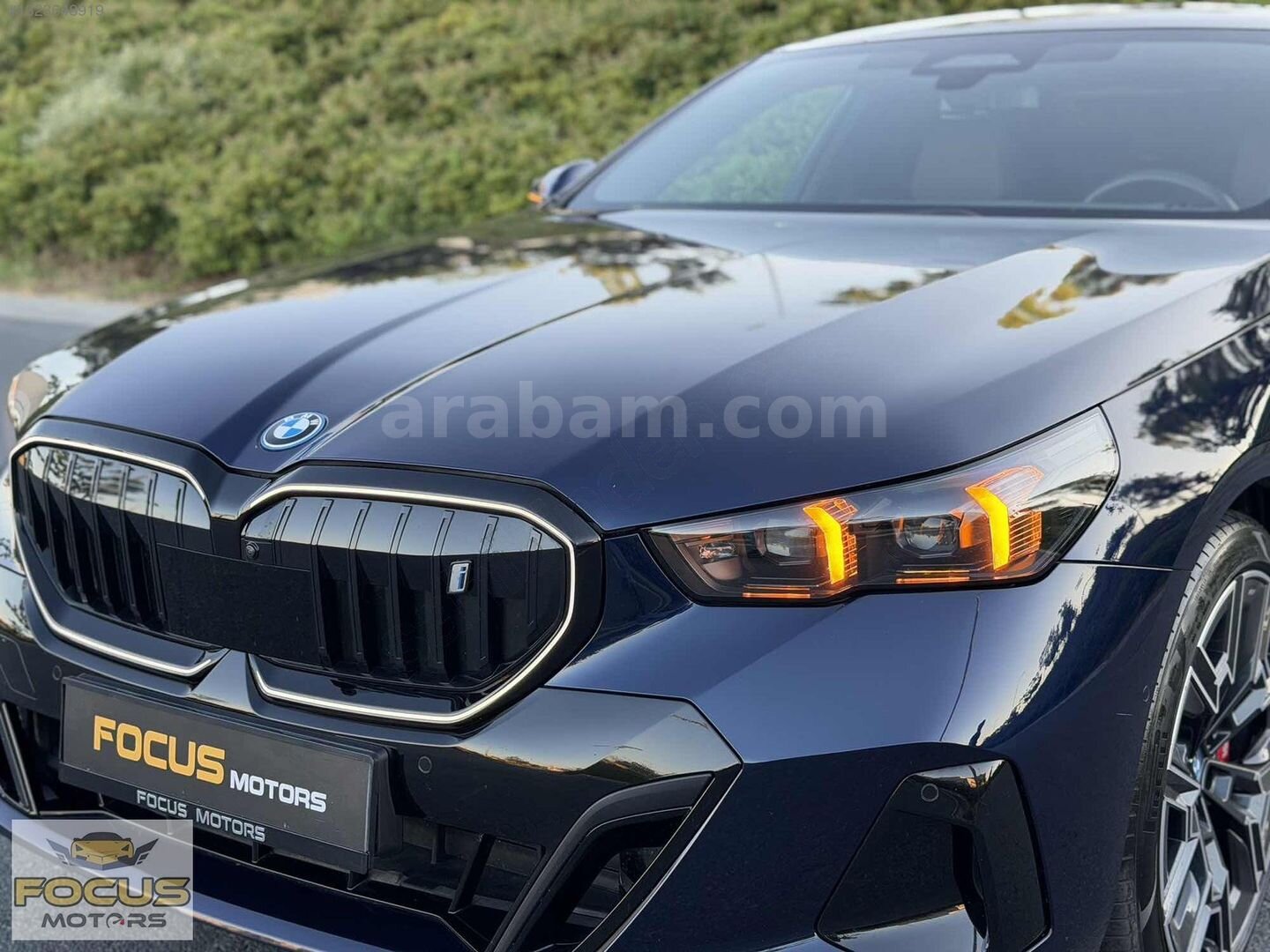 Galeriden BMW i Serisi i5 eDrive 40 M Sport 2023 Model İstanbul 40.000 km Mavi 4