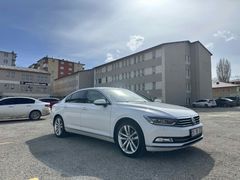 İlk Sahibinden Volkswagen Passat 1.4 TSi BlueMotion Highline 2016 Model  140.000 km Beyaz
