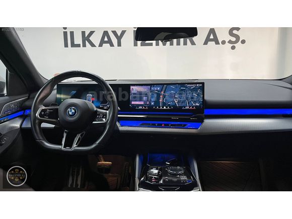 BMW İ5 eDRİVE 40 M SPORT