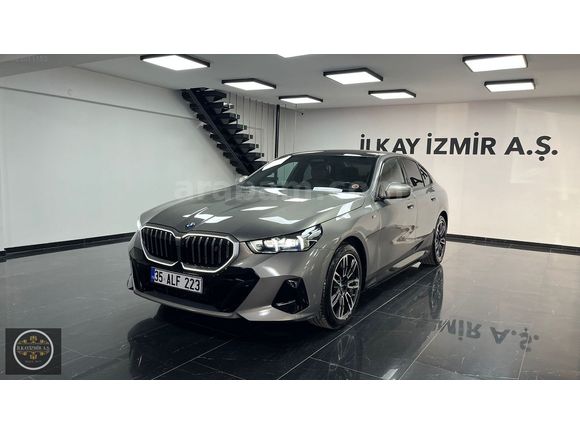 BMW İ5 eDRİVE 40 M SPORT