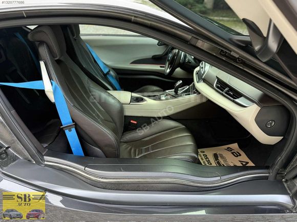 2015 BMW İ8 HEAD-UP HATASIZ PREMİUM TECHNO BAYİ BORUSAN BAKIMLI