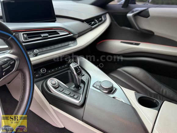 2015 BMW İ8 HEAD-UP HATASIZ PREMİUM TECHNO BAYİ BORUSAN BAKIMLI