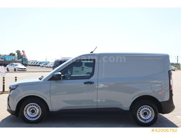 BÜYÜKSOYLU FİLO/2025 FORD TRANSİT COURIER 1.5 ECOBLUE TREND