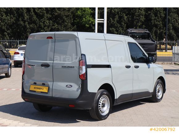 BÜYÜKSOYLU FİLO/2025 FORD TRANSİT COURIER 1.5 ECOBLUE TREND