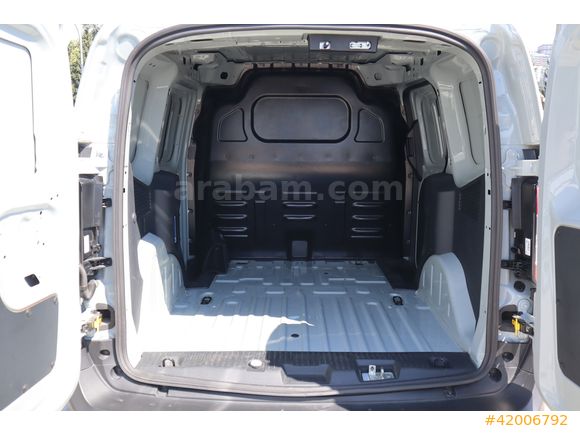BÜYÜKSOYLU FİLO/2025 FORD TRANSİT COURIER 1.5 ECOBLUE TREND