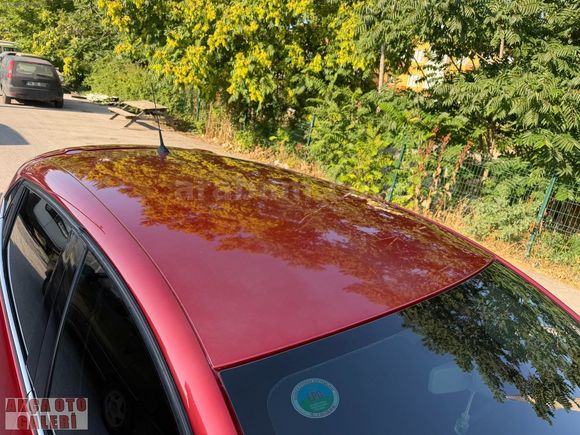 AKÇA OTODAN 2013 MODEL 136.000 KM DE 1.2 16V KLİMALI CLİO İCON