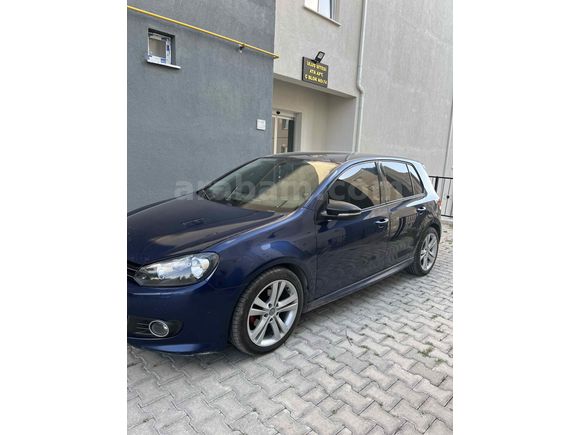 Volkswagen Golf 1.6 TDi Comfortline 2011 Model 