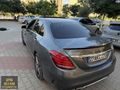 3 parça boyası var sıfır motor Amg görünüm c200d