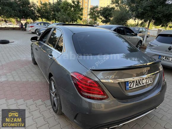 3 parça boyası var sıfır motor Amg görünüm c200d