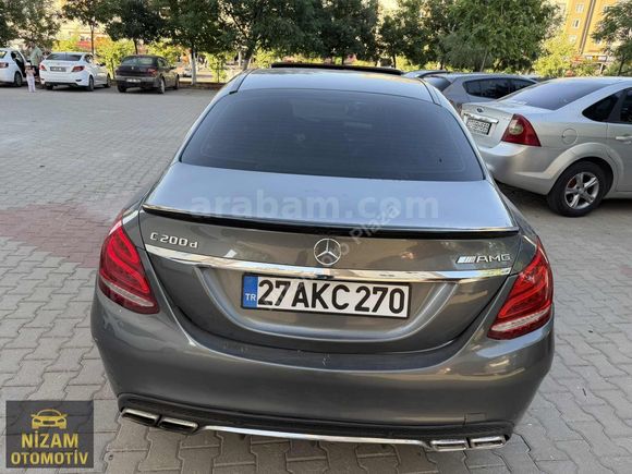 3 parça boyası var sıfır motor Amg görünüm c200d