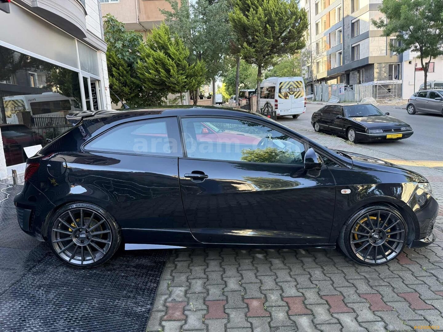 Galeriden Seat Ibiza 1.6 Sport Coupe 2009 Model İstanbul 265.500 km Siyah 5