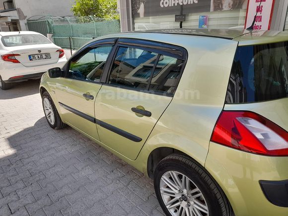 Sahibinden Renault Megane 1.6 Authentique 2004 Model