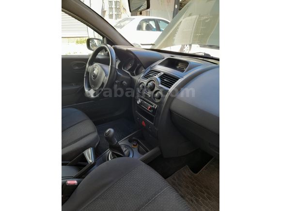 Sahibinden Renault Megane 1.6 Authentique 2004 Model