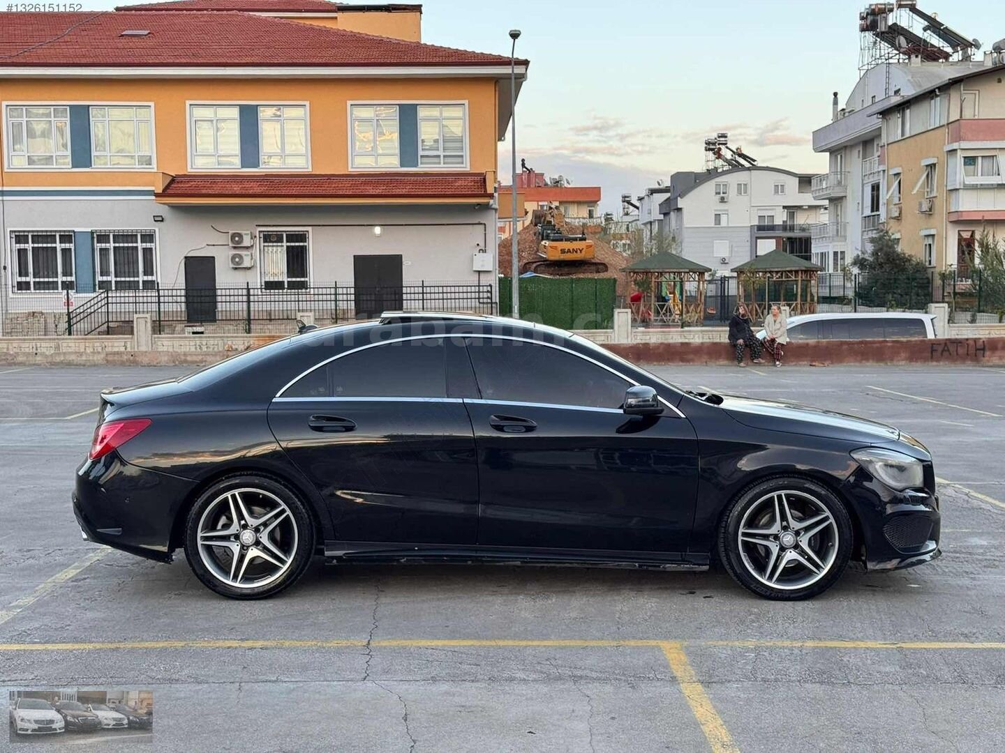 Galeriden Mercedes - Benz CLA 180 D AMG 2014 Model Antalya 298.000 km Siyah 3