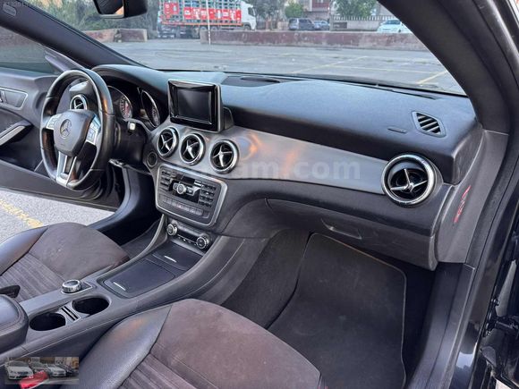 2014 MERCEDES CLA 180d AMG