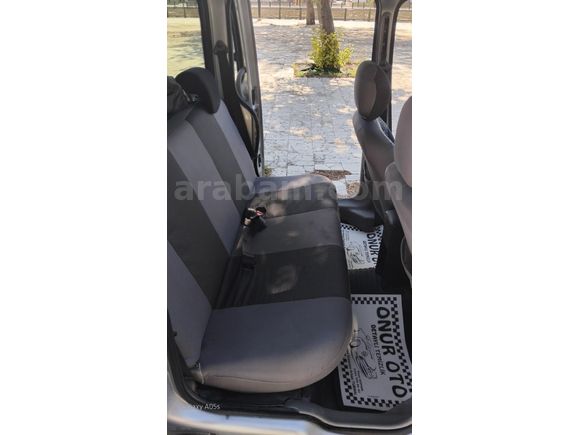 Sahibinden Renault Kangoo Multix 1.5 dCi Expression 2004 Model