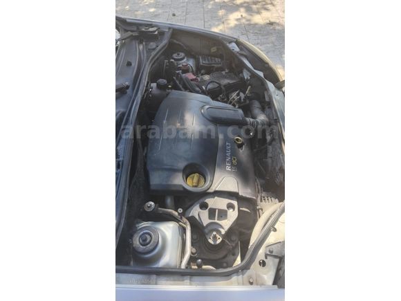 Sahibinden Renault Kangoo Multix 1.5 dCi Expression 2004 Model