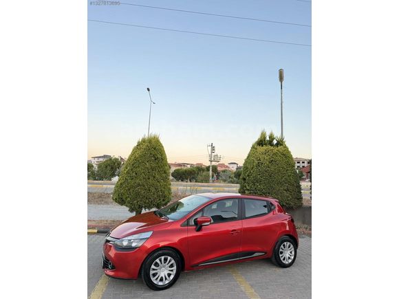 140'Binkm Değişensiz Kan Kırmızı Clio 4