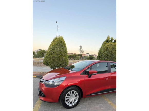 140'Binkm Değişensiz Kan Kırmızı Clio 4