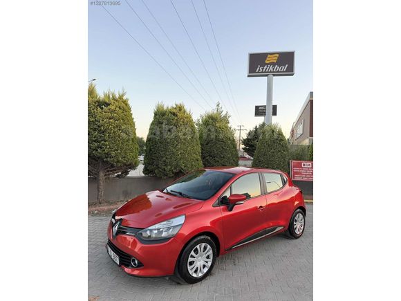 140'Binkm Değişensiz Kan Kırmızı Clio 4