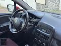 HATASIZ CLİO KIRMIZI BAKIMLI EMSALSİZ TEMİZLİK DÜŞÜK KM