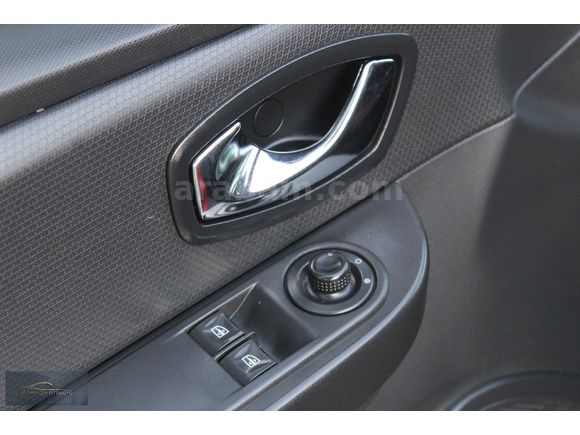 2014 /MODEL /RENAULT/ CLİO/ 1.2 JOY ALEV/ KIRMIZISI* 130*KM'DE
