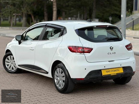 FERİT OTOMOTİVDEN//2015 MODEL CLİO//HATASIZ BOYASIZ//160 BİN KM/