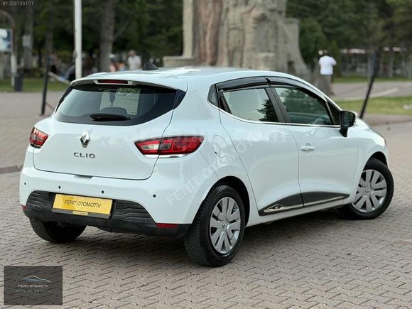 FERİT OTOMOTİVDEN//2015 MODEL CLİO//HATASIZ BOYASIZ//160 BİN KM/
