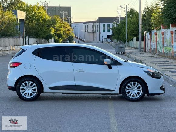 KOCAÖZ'DEN 2015 CLİO 1.2 JOY PAKET BENZİNLİ 153 BİNDE