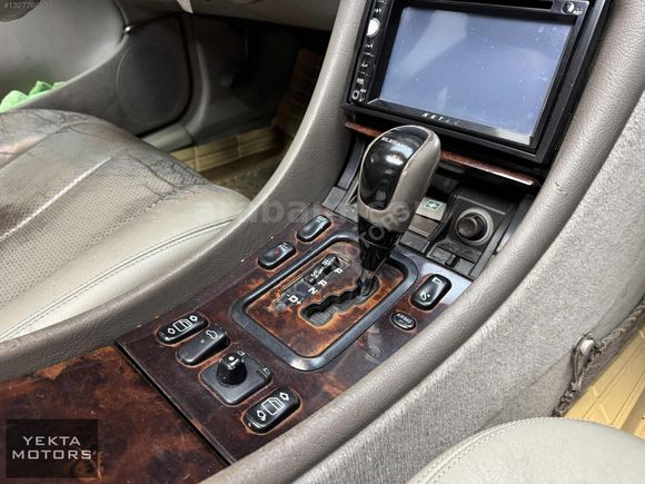 YEKTA MOTORS | 2001 MERCEDES-BENZ CLK 200 KOMPRESSOR ELEGANCE