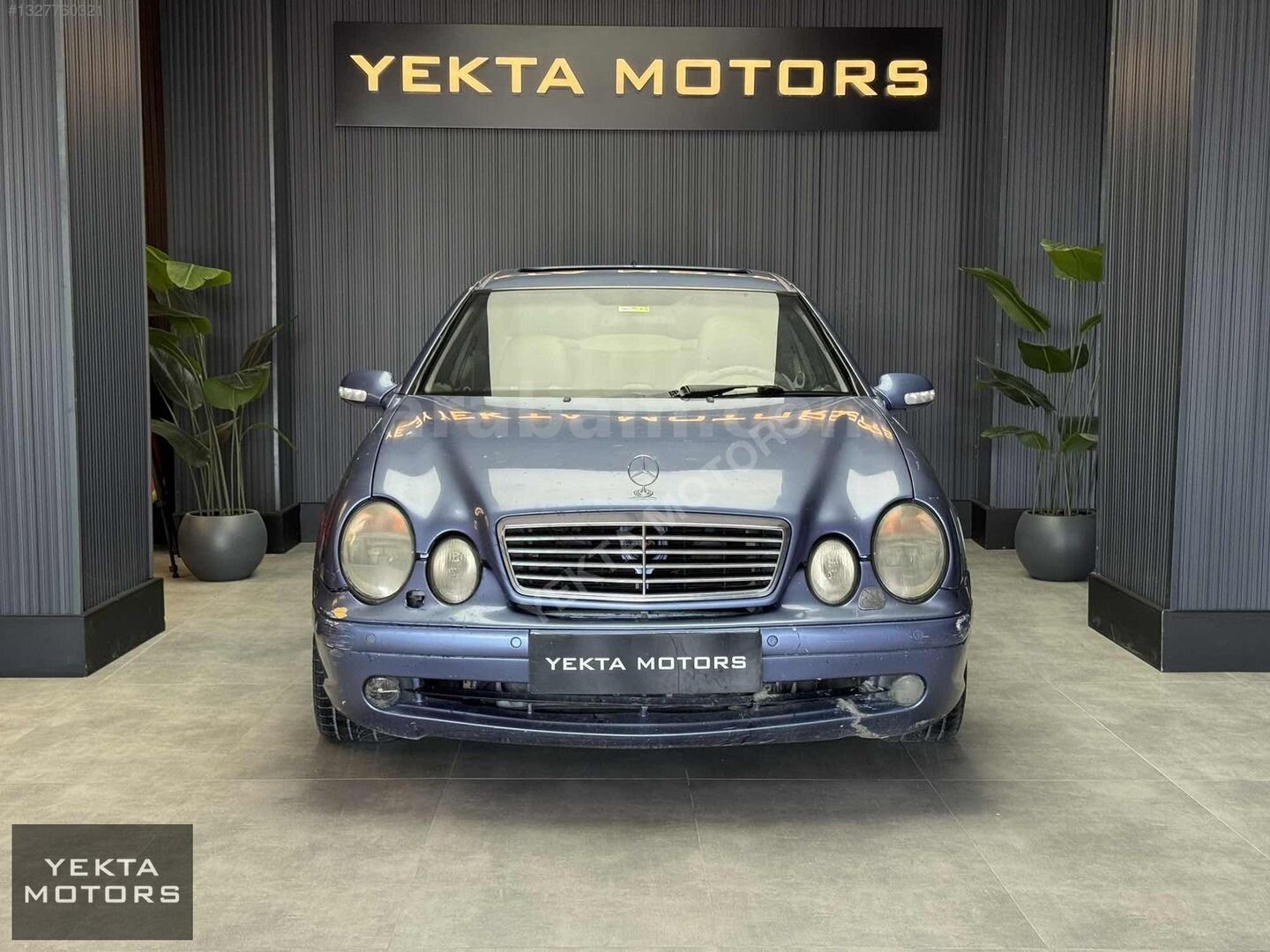Galeriden Mercedes - Benz CLK 200 Kompressor Elegance 2001 Model İstanbul 300.000 km Mavi 1