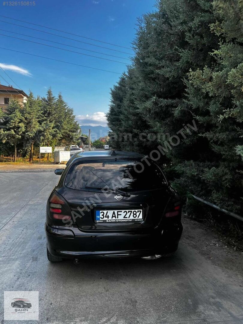 Galeriden Nissan Almera 1.5 Comfort 2001 Model Düzce 300.000 km Siyah 6